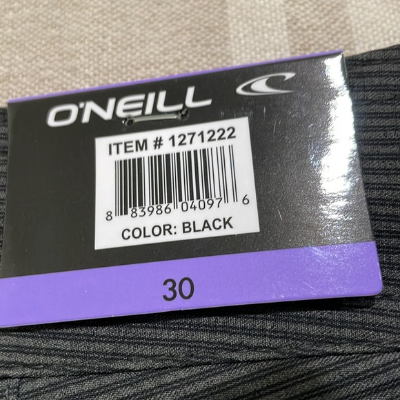 NWT O’Neill hybrid shorts in dark grey. Men 30. Classic skater and street style! - Picture 9 of 10